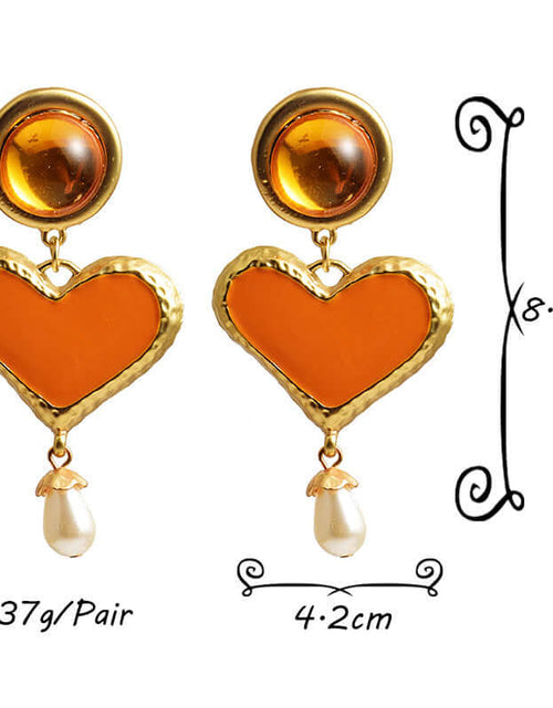 Load image into Gallery viewer, Earrings Love Pearl Earrings

