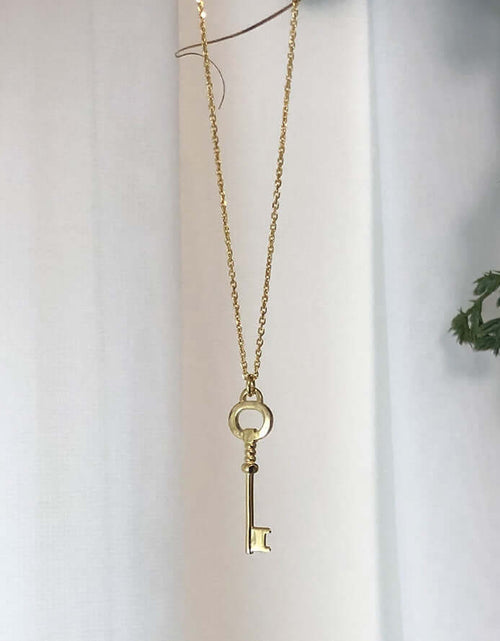 Load image into Gallery viewer, Sterling Silver Key Necklace Design Necklace Necklace
